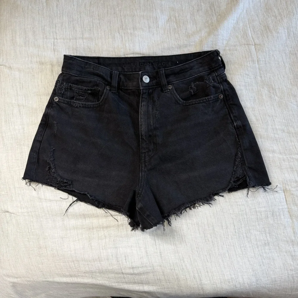 American Eagle Super High Rise Shortie Cut off Denim Shorts Black Sz‎ 6 Festival